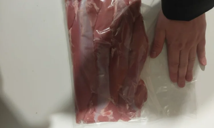 Продам свежую телячью вырезку - фото № 1