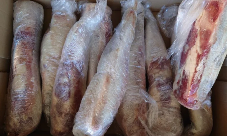 Язик яловичий без під’язичника – свіжо упакований - фото № 1