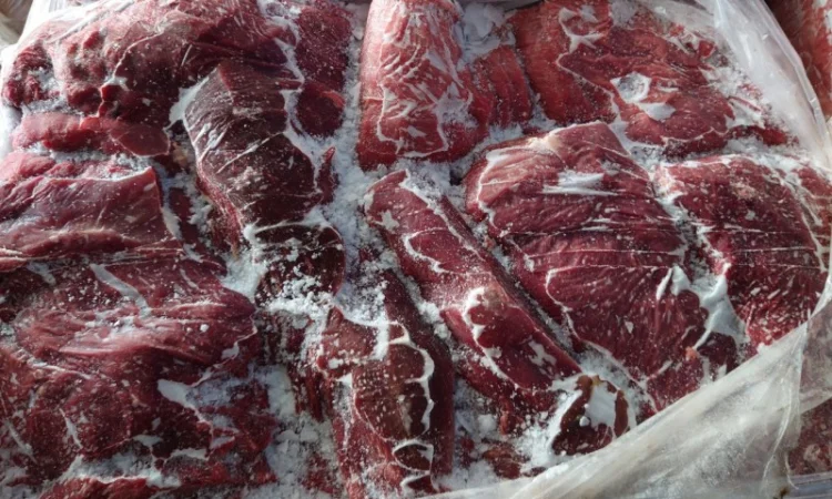 Яловичина вищого ґатунку, заморожена, відбірна - фото № 1