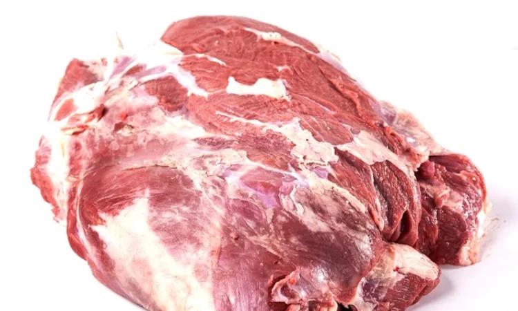 Продаємо лопатку яловичу HoReCa. Продаем лопатку говяжью HoReCa - фото № 1