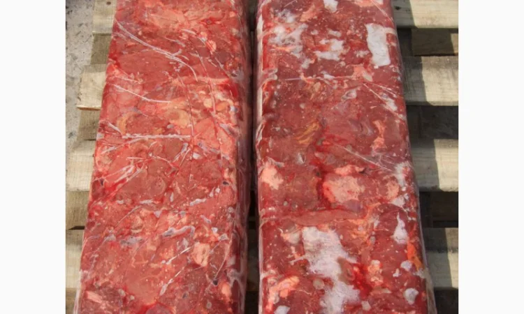 : Мясо говядины второго сорта глубокой заморозки оптом от производителя - фото № 2