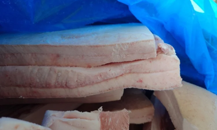 Сало на шкірі Іберика у продажу - фото № 1