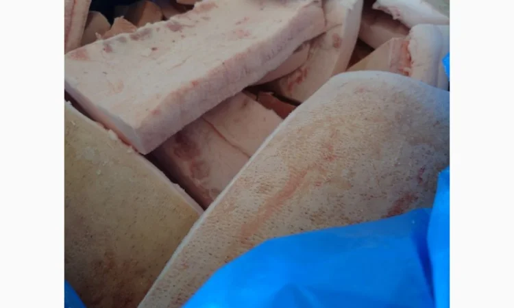 Сало на шкірі Іберика у продажу - фото № 2