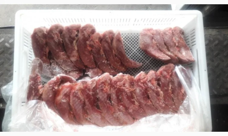 Продается свиной язык замороженный в полиблоке - фото № 1