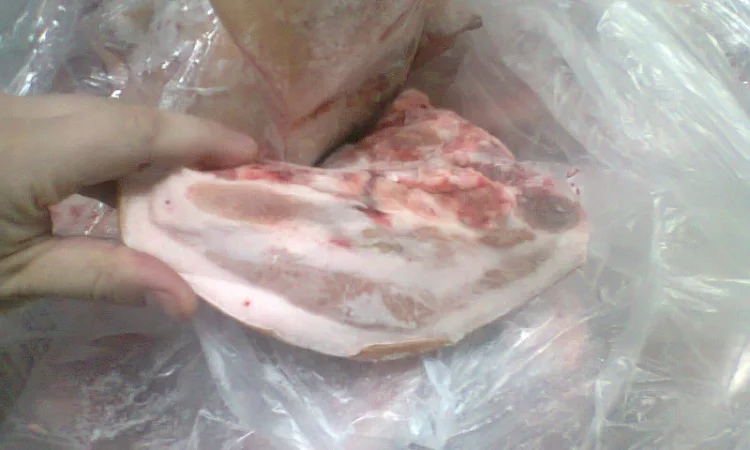 Продается щека свинины на шкуре и без шкуры - фото № 1