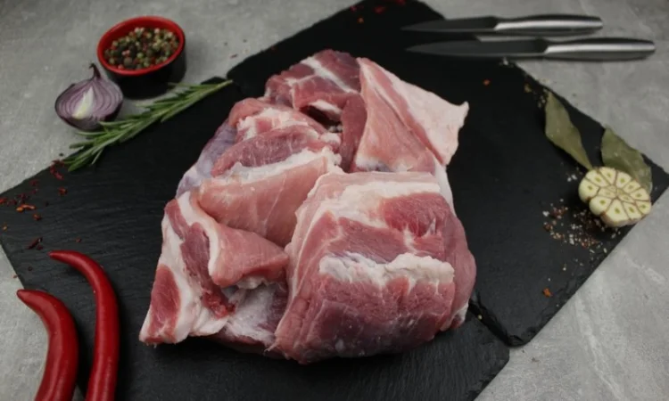Продаємо напівжирний тримінг свинячий 80/20 для HoReCa - фото № 1