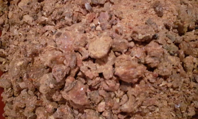 Продам натуральний бджолиний прополіс, неочищений - фото № 1