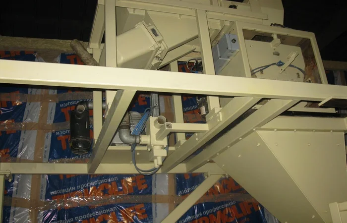 Продам автоматическую фасовочную-упаковочную линию WEBER в бумажные мешки 25-50 кг - фото № 6