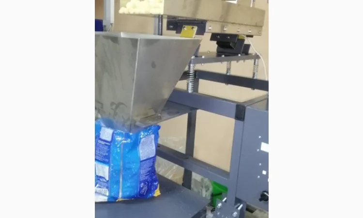 Дозатор сыпучих пищевых продуктов. Кукурузные палочки, хлопья, крупа - фото № 1