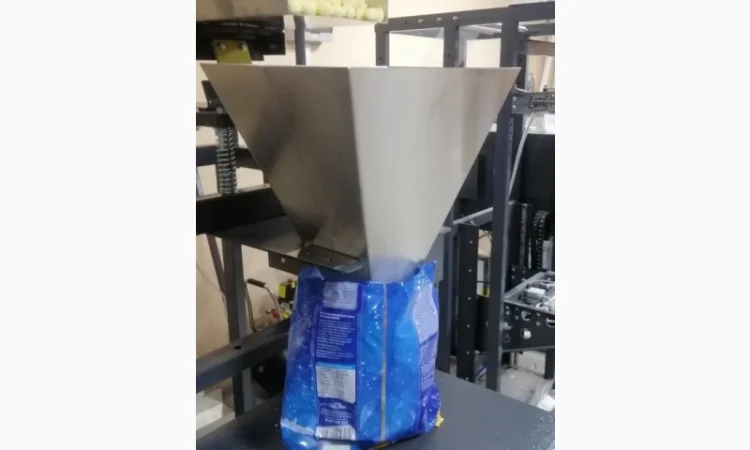 Дозатор сыпучих пищевых продуктов. Кукурузные палочки, хлопья, крупа - фото № 2