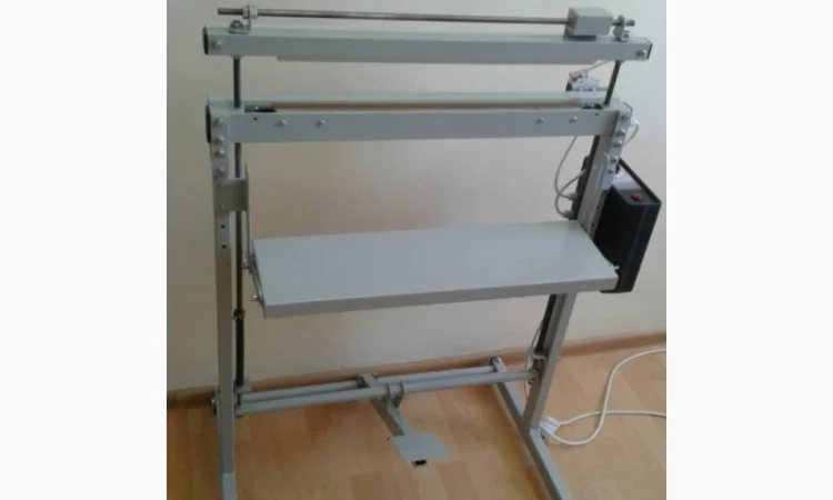 Запайщик пакетов импульсного нагрева 600мм. Напольный запайщик пакетов - фото № 2