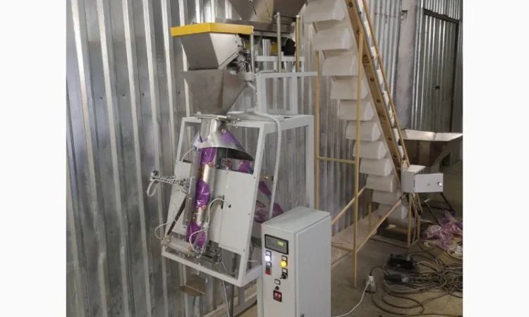 Полуавтомат упаковочный УФУ-3 модель1 - фото № 1