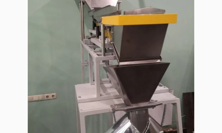 Полуавтомат упаковочный УФУ-3 модель 3 - фото № 2