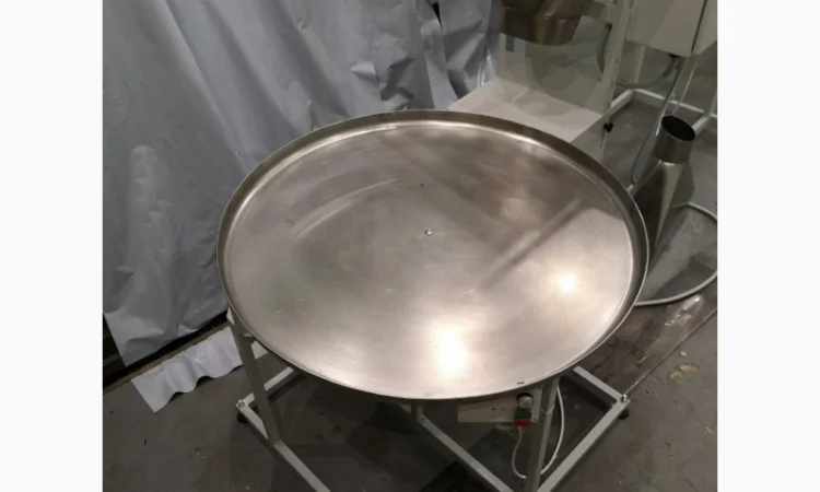 Поворотный стол - фото № 1