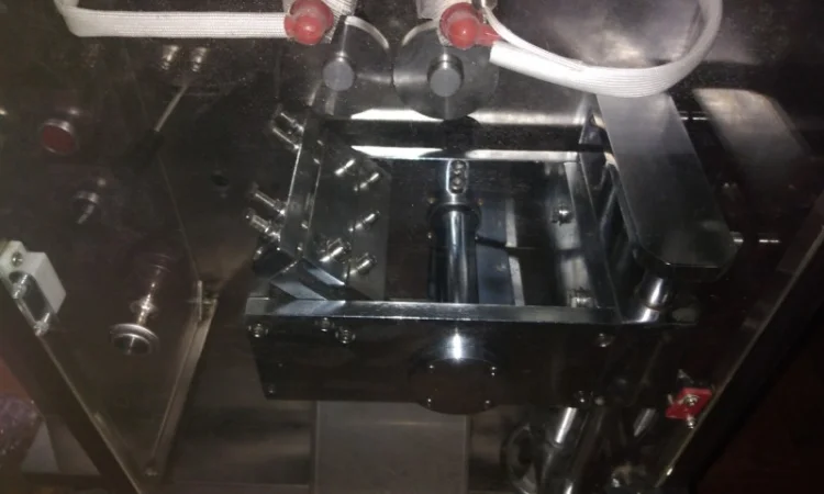 Станок фасовочный от 1 мл до 50мл и более. трехшовный - фото № 16