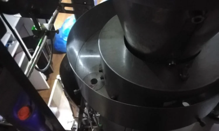 Станок фасовочный от 1 мл до 50мл и более. трехшовный - фото № 14