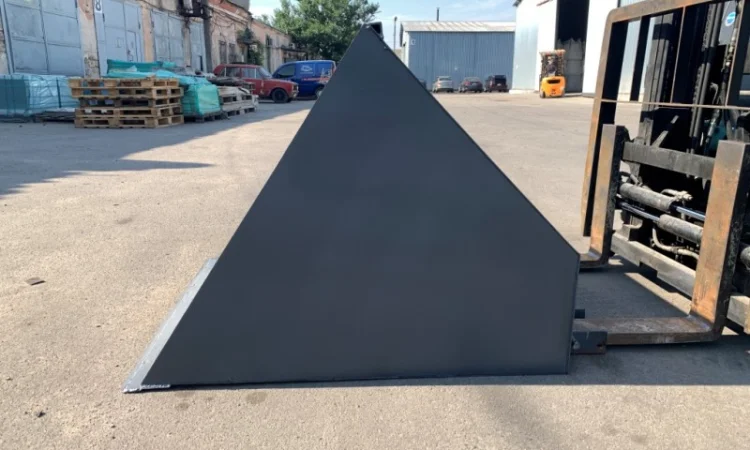 Ковш навісний на 0.5 куба. Призначений для переміщення сипких вантажів - фото № 6