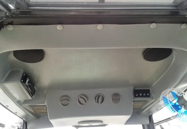 Трактор Zoomlion RK-504 с кабиной и реверсом купить - фото № 6