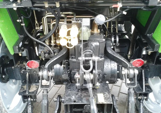 Трактор Zoomlion RK-504 с кабиной и реверсом купить - фото № 8