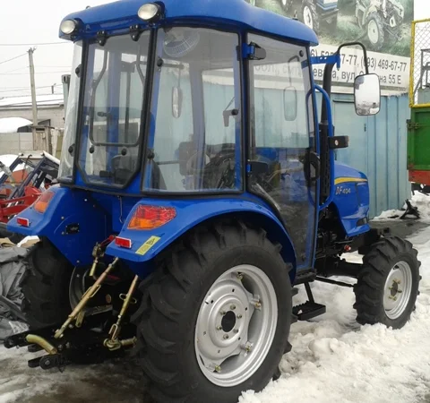 Трактор Dongfeng-404С (Донгфенг-404К) с обновленной кабиной - фото № 3