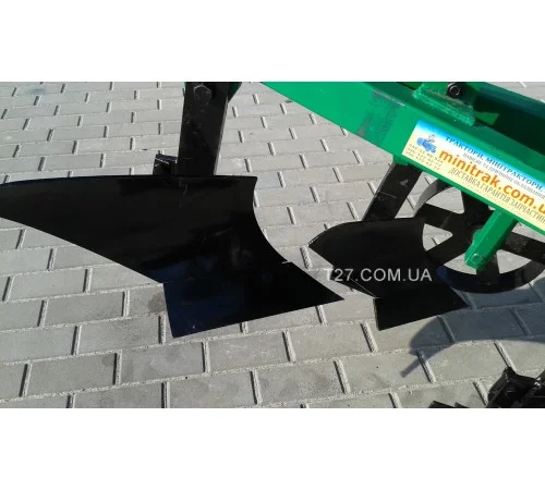 Плуг двухкорпусный 2х25 с предплужниками (Украина) - фото № 1