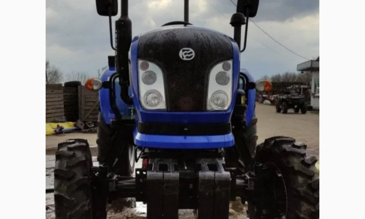 Трактор Донг Фенг - фото № 1