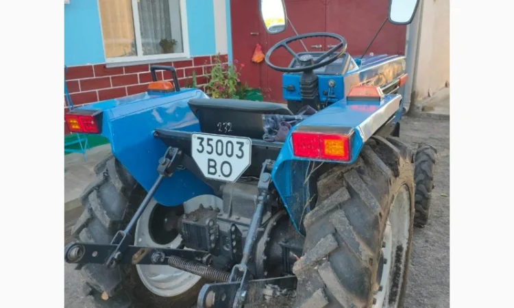 Мінітрактор Iseki TU2000 - фото № 3