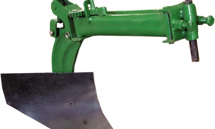 Мотоблок дизельный Кентавр МБ 1080Д 8 л.с. ВОДА (фреза + плуг). 2017 г - фото № 6