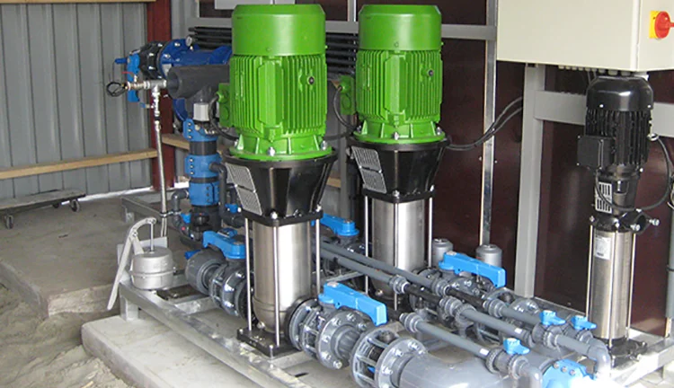 Вертикальний багатоступеневий електричний насос підвищення тиску Rovatti MEKV - фото № 1