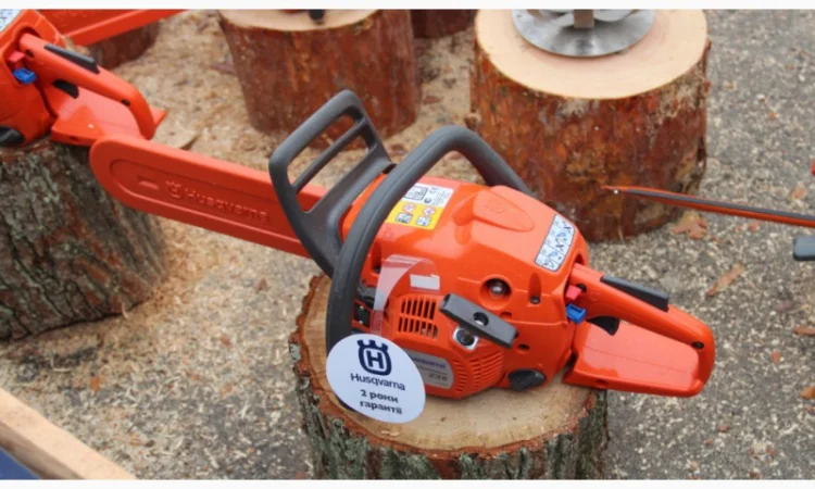 Бензопила Husqvarna 236. Гарантия 2 года. + доп. цепь. Швеция - фото № 1