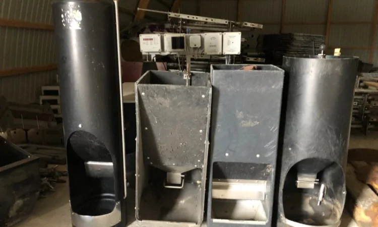 Годівниці для свиней - фото № 1