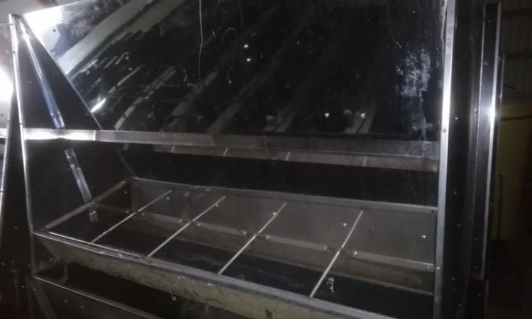 Бункерні годівниці (кормушки) - фото № 4