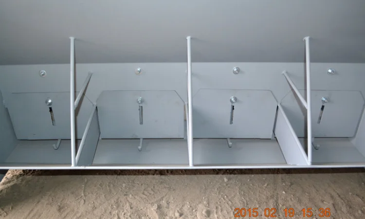 Кормушка для свиней бункерная (4 секции) до 30 голов - фото № 2