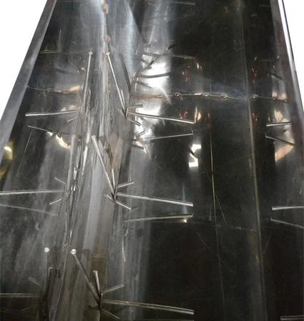 Новинка! Бункерная кормушка для свиней (нержавейка) на 4 секции - фото № 3