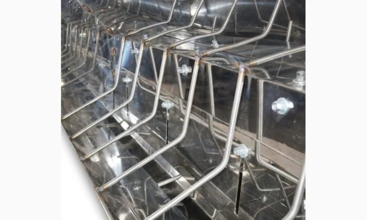 Кормушка для поросят на доращивание (нержавейка) на 8 секций - фото № 3