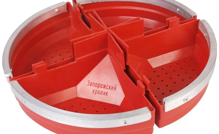Кормушка лотковая пластиковая для кроликов - фото № 2