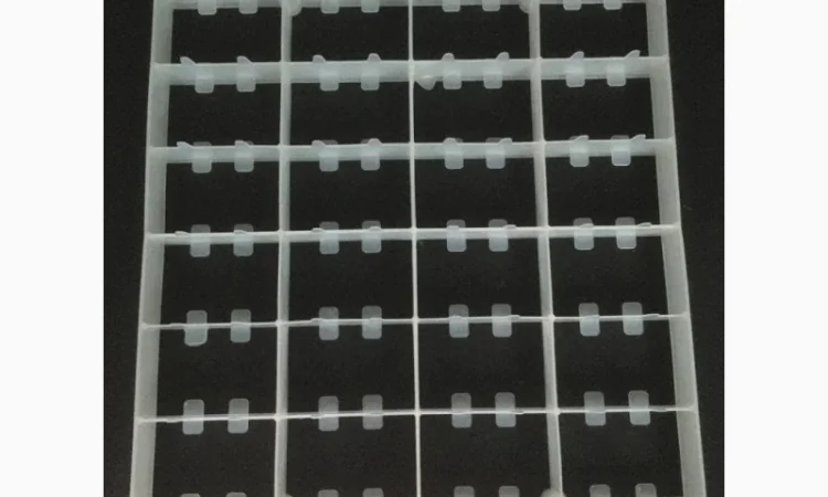 Поїлка з каплеуловлювачем для ніпельного напування - фото № 4