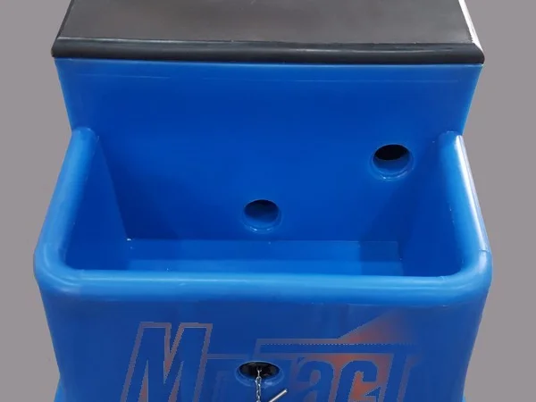 Поїлка для телят з підігрівом 30л - фото № 1