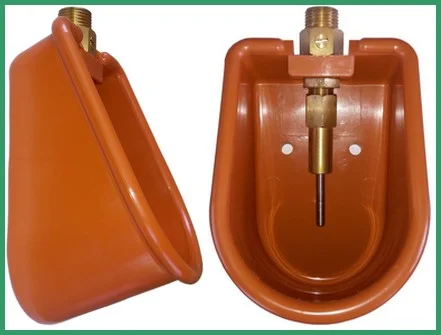 Поїлка чашечна для поросят - фото № 4