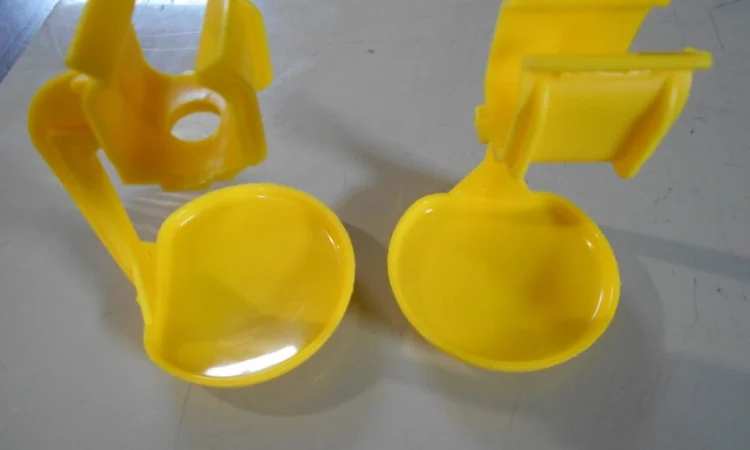 Капли улавливатель для систем поения - фото № 1