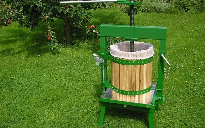 Измельчители и прессы для переработки фруктов (Чехия) - фото № 1