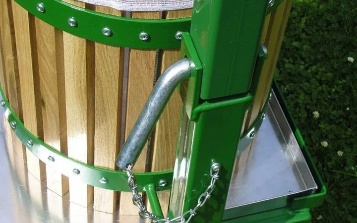 Измельчители и прессы для переработки фруктов (Чехия) - фото № 3