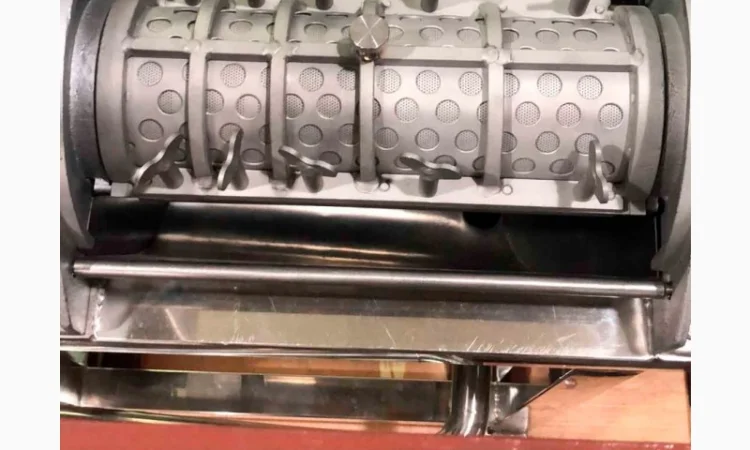 Соковижималка шнекова для віджиму соку з овочів, фруктів, ягід STvega J 500 L - фото № 6