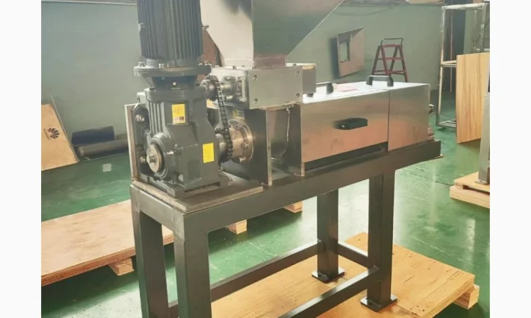 Прес для віджиму макухи, переробка відходів STvega Press Juicer H1 - фото № 4