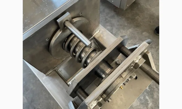 Прес для віджиму макухи, переробка відходів STvega Press Juicer H1 - фото № 7