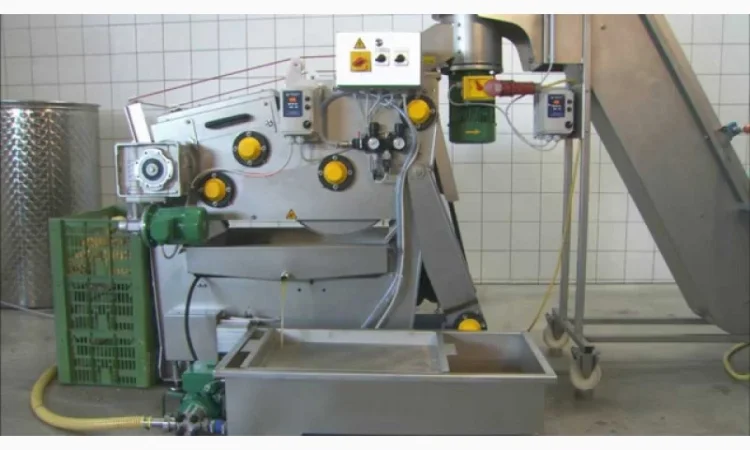 Линия по производству сока прямого отжима производительностью до 500 л/час - фото № 1