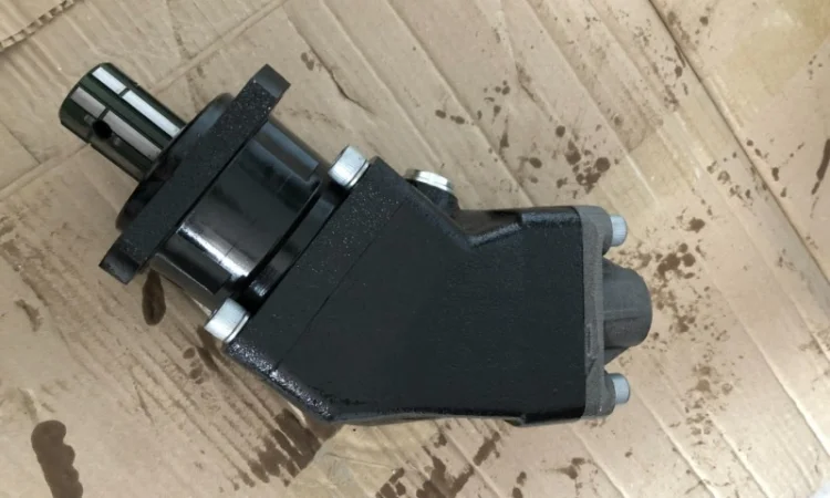 Насос 80л Binotto MDS 80 l (60300110809BI). Parker, Sunfab, Hyva - фото № 1