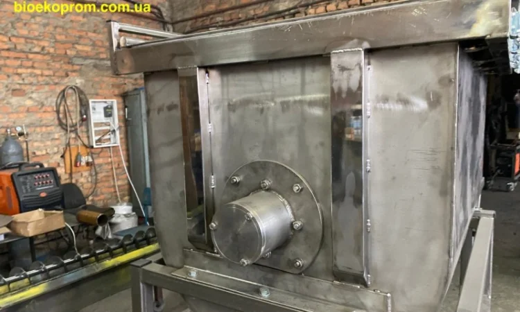 Змішувач стрічковий горизонтальний промисловий харчовий 300 літрів - фото № 1