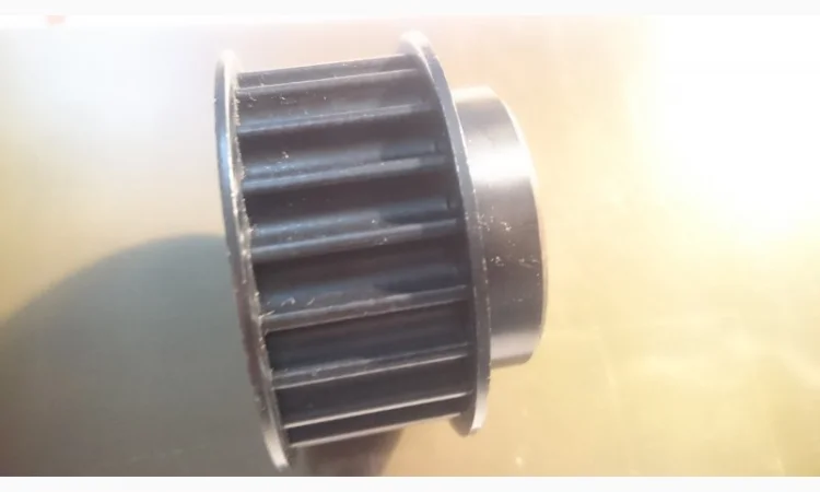 Зубчатые ремни и шкивы зубчатые - фото № 1