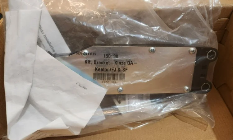 Кріплення хвостовика притискача 150130 precision planting keeton на сівалки kinze 30004000 - фото № 1